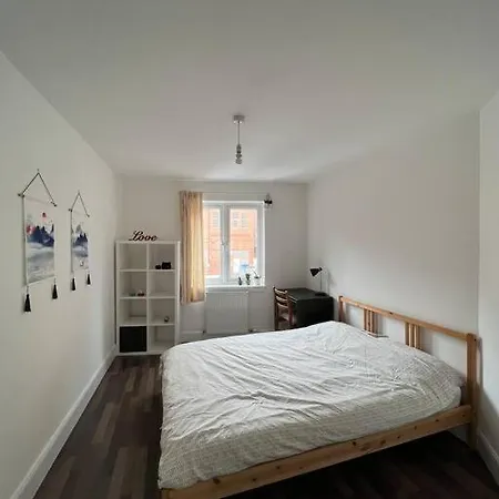 Modern Apartment In Dundee City Centre Exterior photo
